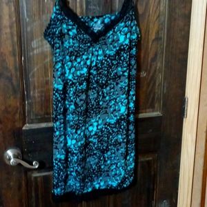 Women's art deco print nightie